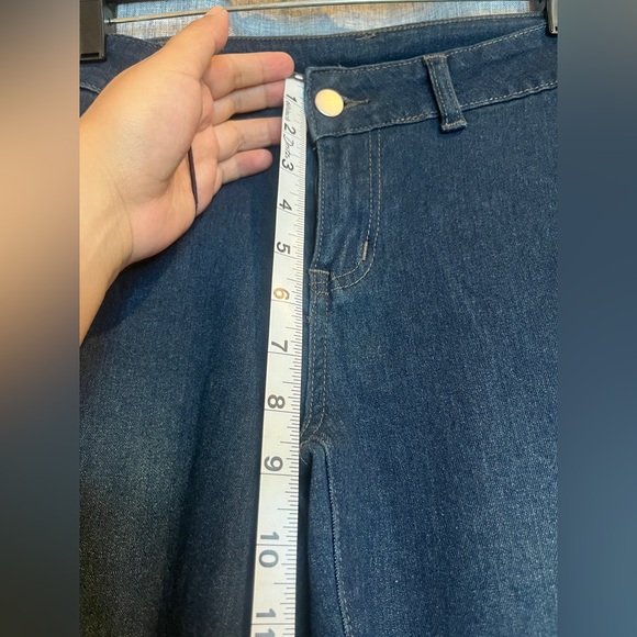 SHEIN ICON Women's Criss Cross Strap High Waist Flared Bottom Jeans - Picture 11 of 15